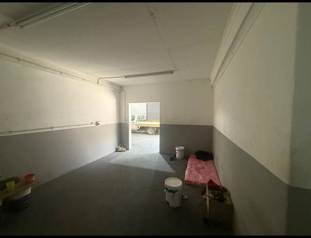 460M² WAREHOUSE TO LET IN ALRODE